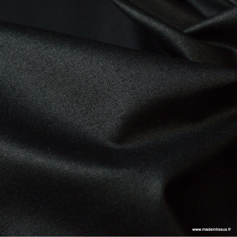 https://www.madeintissus.fr/19927-product_hd/tissu-coton-enduit-uni-noir-oeko-tex.jpg