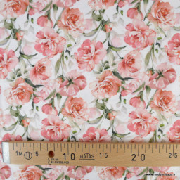 Tissu jersey motif fleurs roses fond blanc cassé - oeko tex