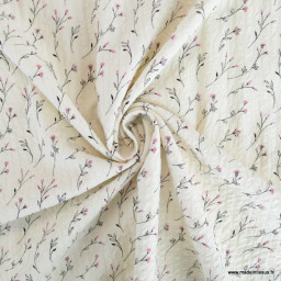 Tissu seersucker Jeanne à fleurs roses fond blanc cassé