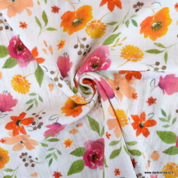 Double gaze de coton Mathilde motif fleurs roses et oranges fond blanc -  oeko tex