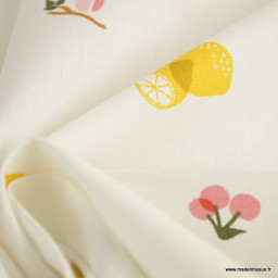 Tissu coton Enduit motifs fruits citrons, poires, pêches, cerises fond blanc - Poppy