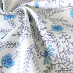 Tissu Kokka motif fleurs bleues - collection Botanical Flower