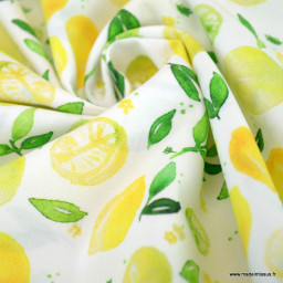 Popeline de coton Poppy motif citrons jaunes fond blanc - oeko tex