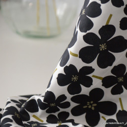 Popeline de coton motif fleurs noires fond blanc - Oeko tex