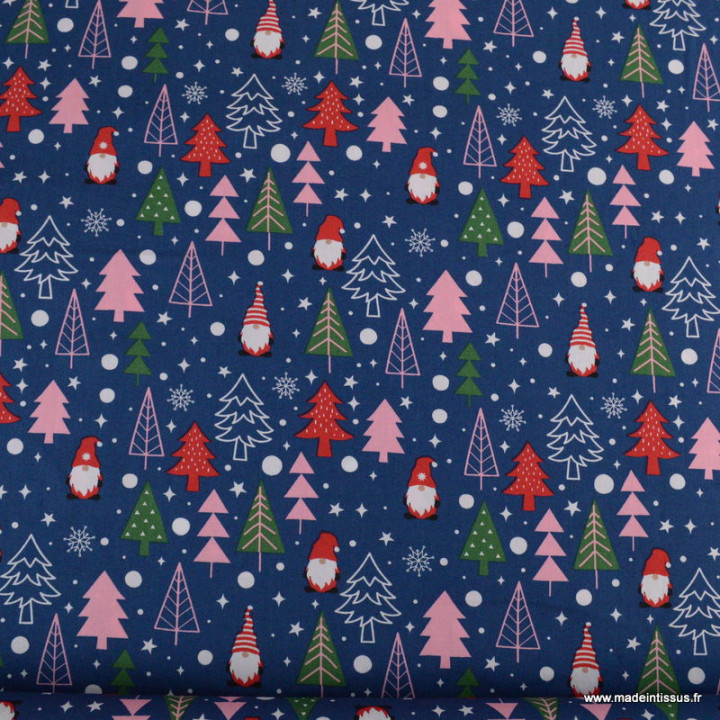 Tissu de Noël motif ésapins et Père Noël fond bleu marine - Oeko tex