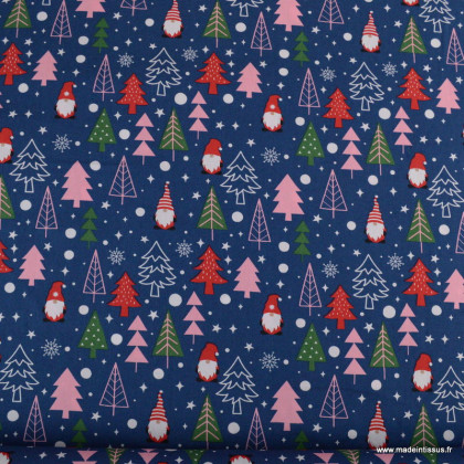 Tissu de Noël motif ésapins et Père Noël fond bleu marine - Oeko tex