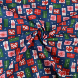 Tissu de Noël motif cadeaux fond bleu marine - Oeko tex