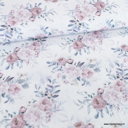 Double gaze motif fleurs vieux rose et eucalyptus fond blanc cassé - oeko tex