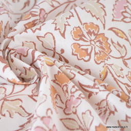 Tissu Methari coton motif fleurs indiennes fond écru et rose - Oeko tex