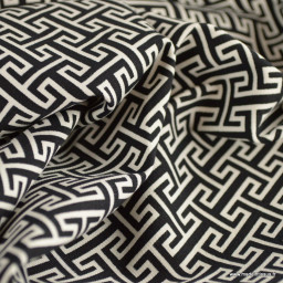 coupon de 102cm de tissu Viscose stretch graphique noir et blanc