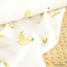 coupon de 66cm de Double gaze motif citrons fond blanc - oeko tex