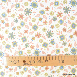 Tissu coton Rozia motif fleurs fond écru - Oeko tex