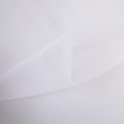 Tissu Tulle raide coloris BLANC 100% polyamide 300cm 27gr/m² .