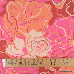 1 coupon de 80 cm de  Tissu Viscose motif floral Rose