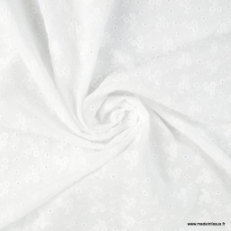 1 coupon de 1m de  Tissu broderies anglaise Augustine coton Blanc